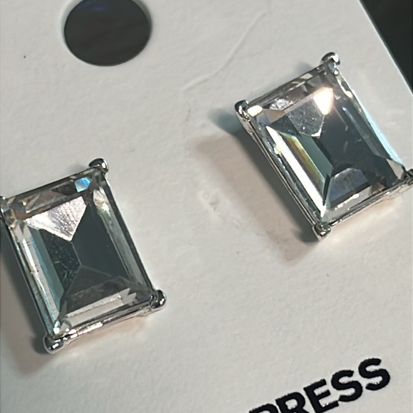 EXPRESS NEW ON CARD EARRING LOT OVER $90 retail value! - Picture 14 of 14